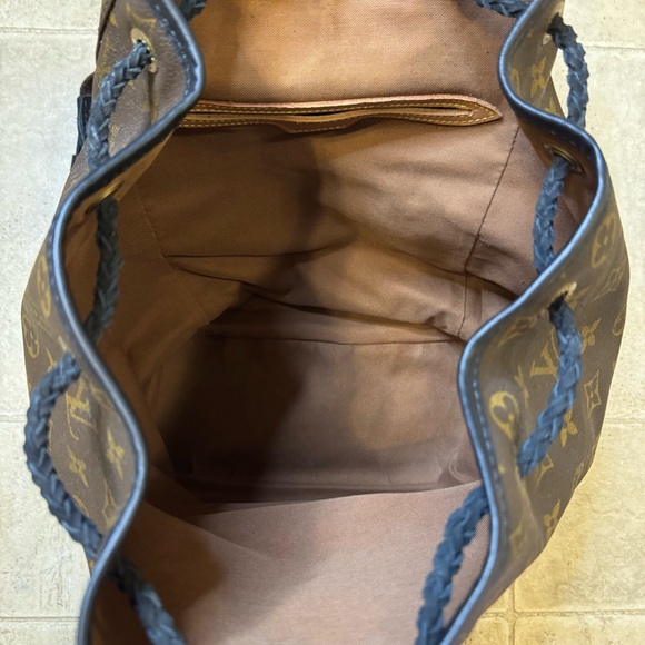 Vintage Boho backpack nwt refurbished Louis Vuitton - Picture 14 of 15